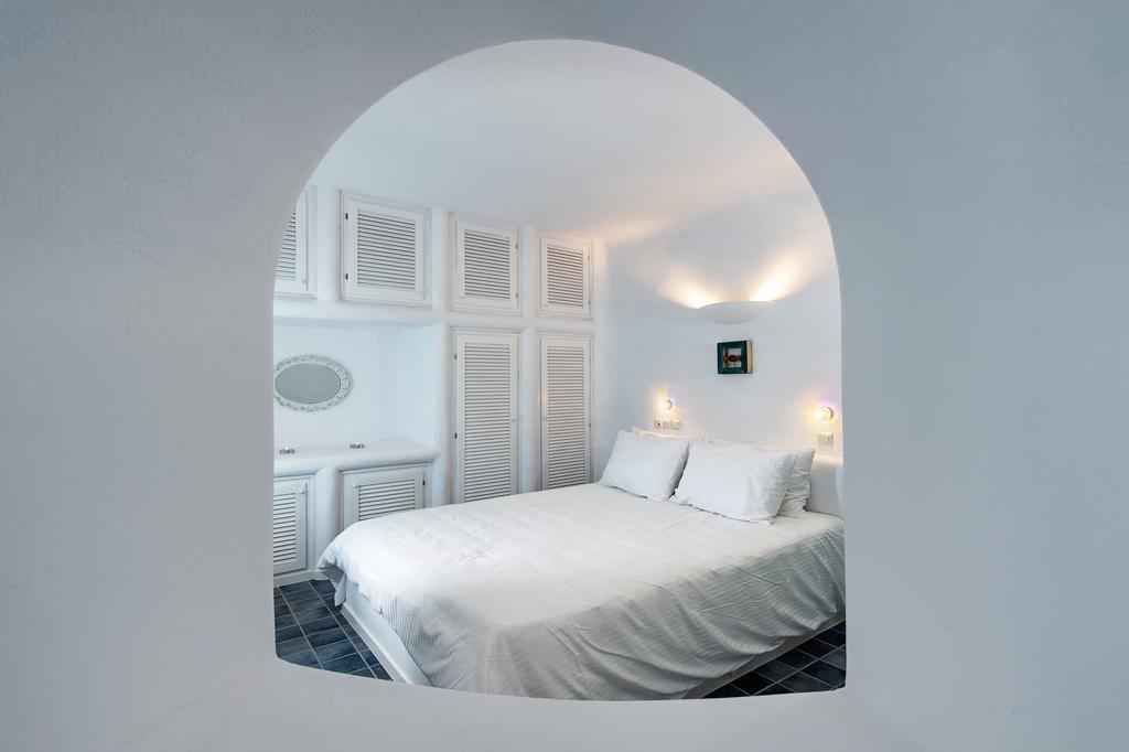 Ananda Suites Imerovigli  Rum bild